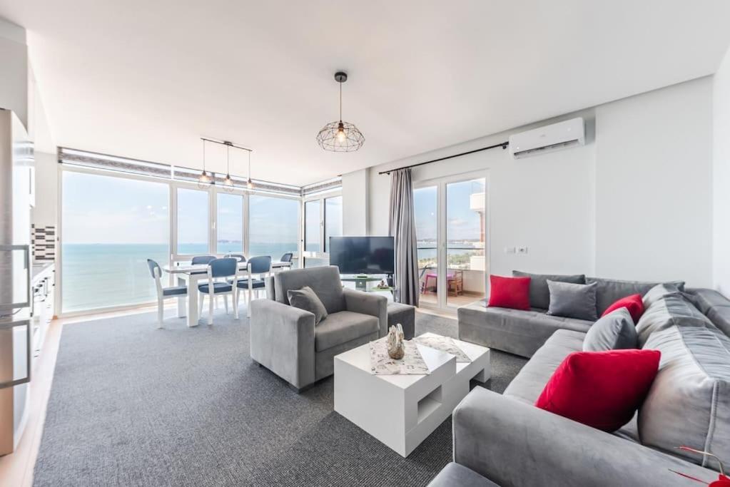 Seaview Luxury Suite By Ps Golem (Tirana) Exterior foto